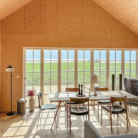 3 Bedroom In Omo Sorø
